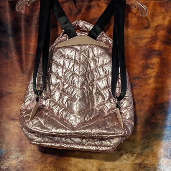NWT - Metallic Pink - Urban Expressions - high shine quilted Puffer Backpack - Picture 15 of 16